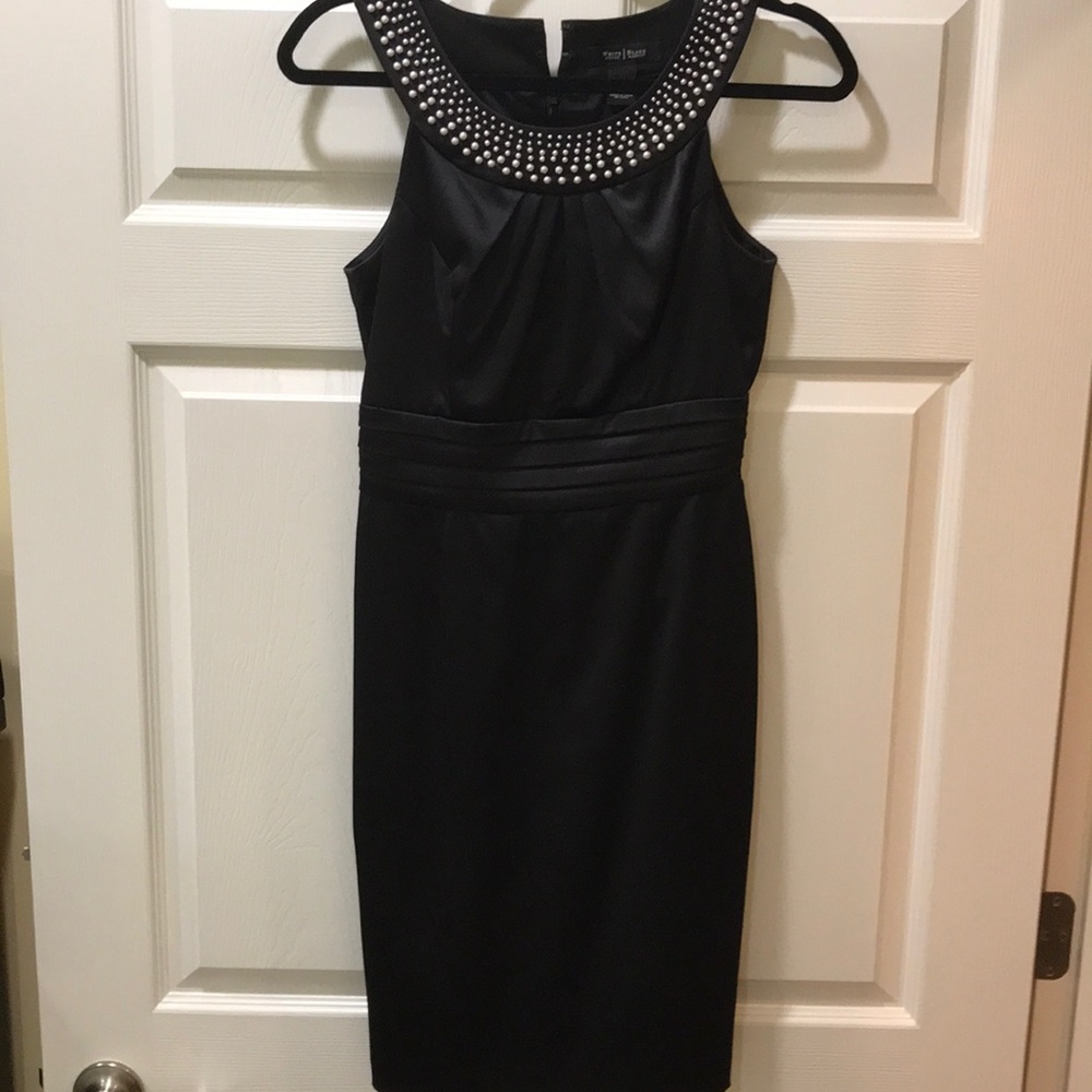 WHBM Black Pearled Neckline Dress Sz 0 - Picture 8 of 8